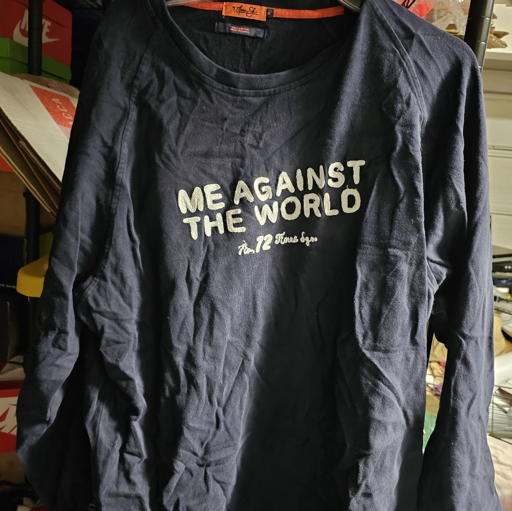 Vintage Marc Ecko "Me Against the World" long sleeve size xl smoke/petfree home